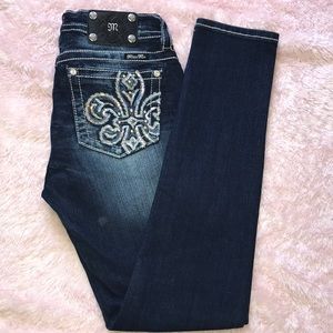 Miss Me NWOT Mid Rise Skinny Jeans